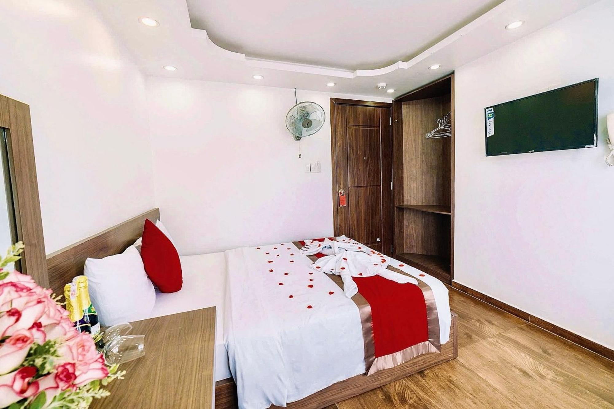 Le Tuan Minh Hotel Далат Экстерьер фото